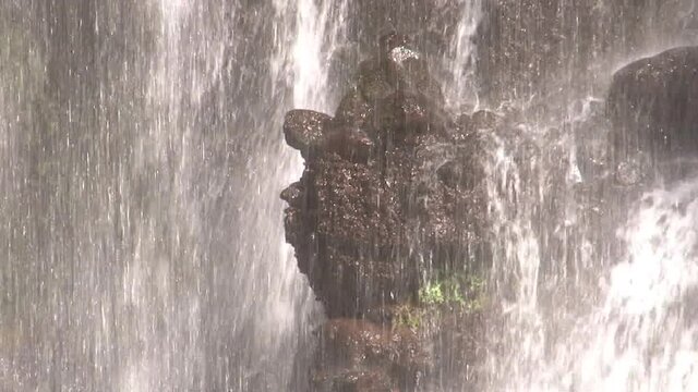 那智の滝　アップ