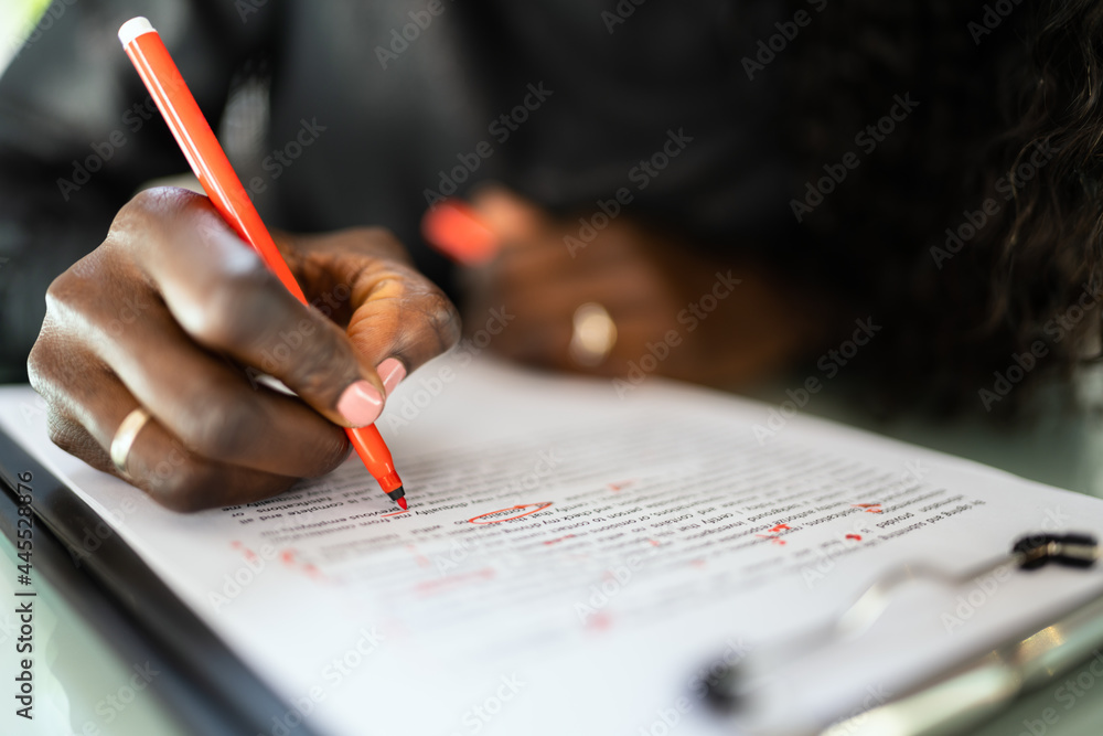 Poster script proofread and sentence grammar spell check