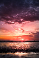 Obraz premium sunset at the beach