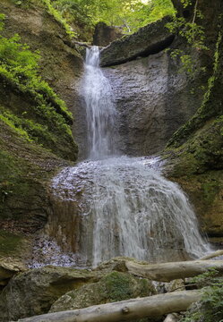 Der Ebenthaler Wasserfall bei Klagenfurt / K&auml;rnten / &Ouml;sterreich