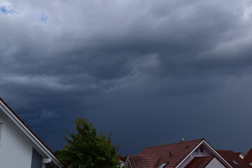 dunkle Regenwolken über Bad Waldsee