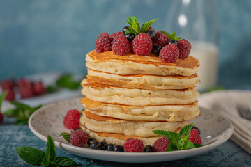 Fluffy american pancakes