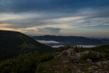Fototapeta na wymiar sunset in the Carpathian mountains