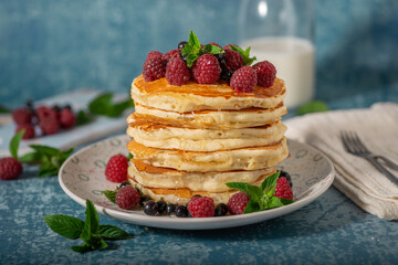 Fluffy american pancakes