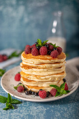 Fluffy american pancakes