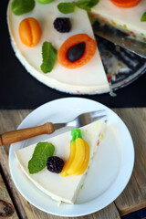 Summer yoghurt cake with fruits.