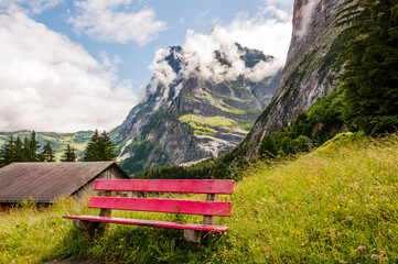 Grindelwald, Wetterhorn, Schreckhorn, Pfingstegg, Holzbank, Wanderweg, Grosse Scheidegg, Milchbach,...