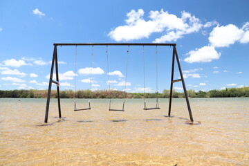 Latinoamérica, Paraguay, Ayolas, Isla Paraiso. Playa © Mariano