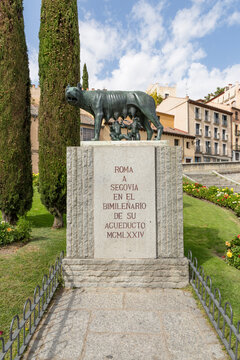 Loba Capitolina - statue of the Capitoline Wolf (suckling Romulus and Remus) close to the aqueduct of Segovia city, Castile and Leon, Spain