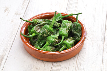 fried spanish padron peppers, pimientos de padron