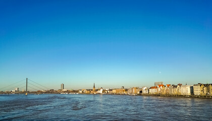 Fototapeta premium Night view of Cologne city, Germany