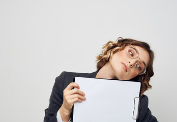 Naklejka premium Business woman in suit folder for papers blank sheet Copy Space