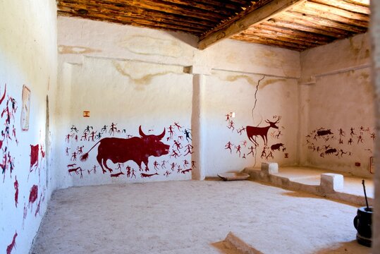 Neolitik çağa ait bir kent olan Çatalhöyük. Günümüzden yaklaşık olarak 9000 yıl önce insanların yaşadığı kentten ve kazı alanından görüntüler. (Çatalhöyük, Konya, Türkiye)