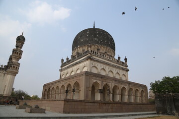 qutub shahi tomb
