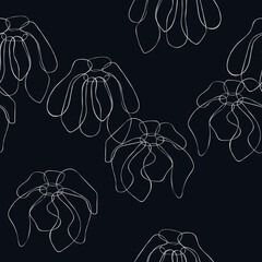 contrasting pattern from the outlines of abstract large flowers
