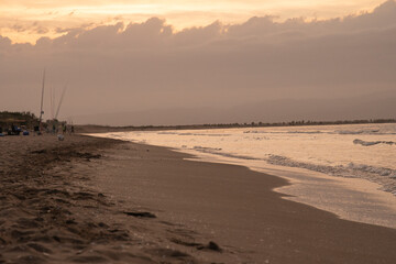 Atardecer en la playa
