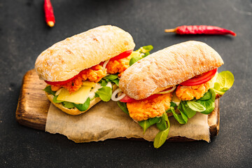 Chicken sandwich. Chicken burger with vegetables.