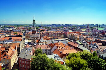 Fototapeta na wymiar Panorama of the historical part of the city of Poznan from the roof, view of the Market Square and the Town Hall