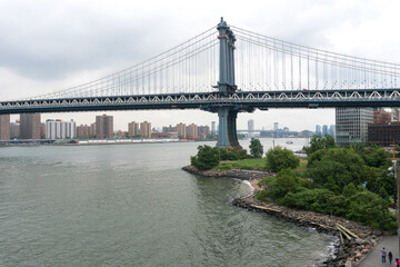 Manhattan bridge