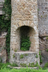 Fototapeta na wymiar mur du chateau de dinan