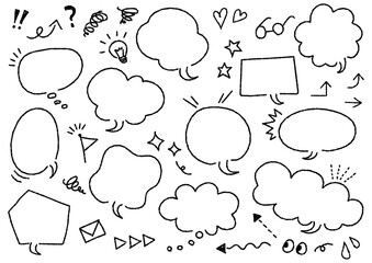 カワイイ手書き吹き出しセット（デコボコの線）
