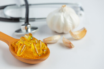 Healthy Fresh Garlic and Garlic Capsules