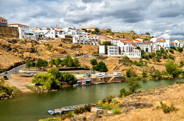 Fototapeta na wymiar Mertola above the Guadiana River in Portugal