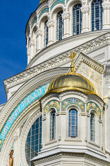 Fototapeta na wymiar Kronstadt Naval cathedral