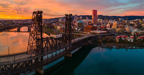 Dawn at the Steel Bridge