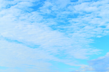 Obraz premium 秋から冬にかけての空