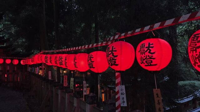 京都 夏の伏見稲荷大社 祭りの景色