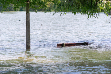 Inondation au bord du lac de Bienne au Landeron, Suisse
