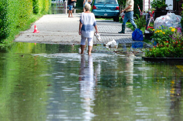 Inondations dans un camping, Le Landeron, Suisse