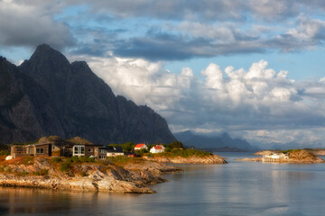 Fototapeta na wymiar Beautiful summer Norwegian landscape with a lake and mountains