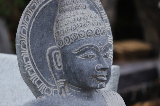 statue of buddha