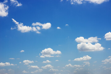 beautiful blue sky and white fluffy cloud horizon outdoor for background.