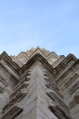 Obraz premium abstract building with sky 
