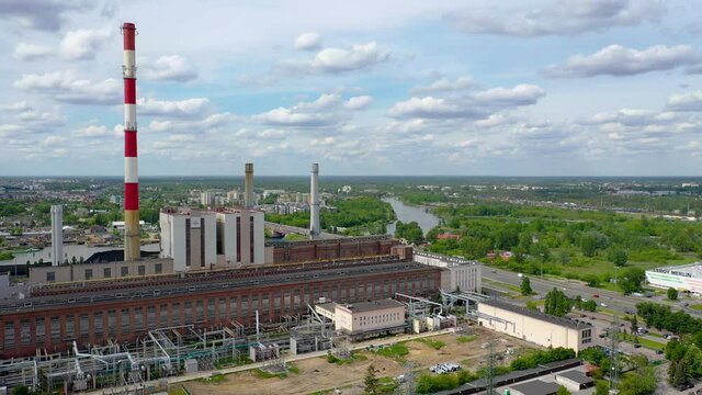 Elektrocieplownia Zeran, coal fired heat power station in Warsaw, capital of Poland, 4k video