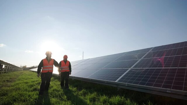 Inspector examination of photovoltaic modules, solar panels