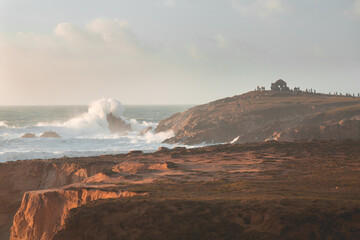 La côte sauvage naturel de Quiberon en hiver pendant une tempête en bretagne - obrazy, fototapety, plakaty