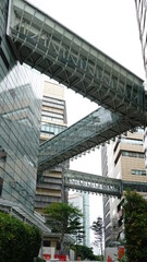 Obraz premium Sky bridge that link the building