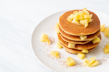 apple pancake or apple crepe