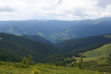 Fototapeta na wymiar Mountains, Carpathians, Ukraine