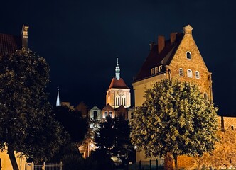 Fototapeta na wymiar European church at night