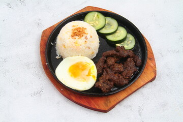Freshly cooked Filipino meal called Tapsilog