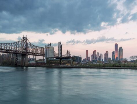 Roosevelt Island day to night Time lapse