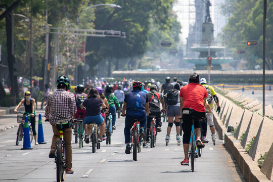 Cycling In Mexico City (Paseo De La Reforma)