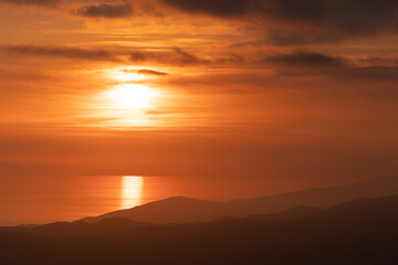 Fototapeta na wymiar sunset in the mountain of southern Spain