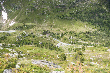 Fototapeta na wymiar beautiful summer scenery in otztal alps in austria