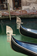 detail of iron bow element at a gondola © travelview